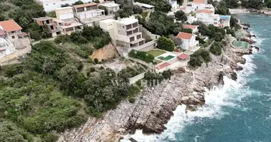 Terrain dans Kunje, Monténégro