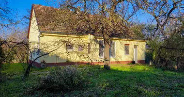 2 room house in Homorud, Hungary