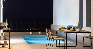 Villa 3 chambres avec Au bord de la mer, avec obschestvennyy basseyn public pool, avec Buanderie dans l Alfas del Pi, Espagne