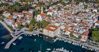 Casa 3 habitaciones en Kastel Novi, Croacia