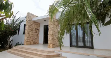 Villa 6 bedrooms in Ayia Napa, Cyprus