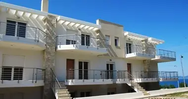 Propriété commerciale 1 200 m² dans Nea Potidea, Grèce