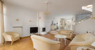 6 room house in Warsaw, Poland