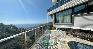 Villa 5 habitaciones con Muebles en Alanya, Turquía