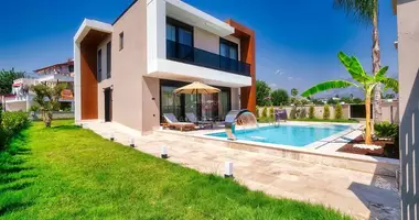 Casa 4 habitaciones con amueblado, con airea acondicionado, con la piscina en Kemer, Turquía