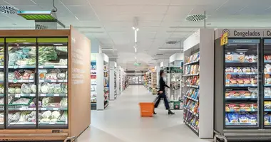 Shop 4 161 m² in Spain