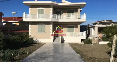 Villa 4 chambres dans Novosele, Albanie