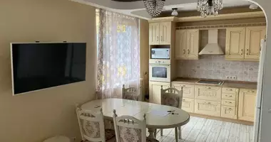 Квартира 3 комнаты с балконом, с мебелью, с кондиционером в Мирзо-Улугбекский район, Узбекистан