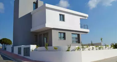 Villa 4 habitaciones con aparcamiento, con Terraza, con Jardín en Yeroskipou, Chipre