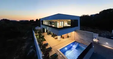 Villa 3 chambres dans Grad Pula, Croatie