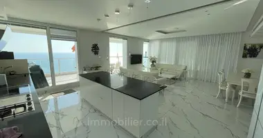 Apartamento 6 habitaciones en Netanya, Israel