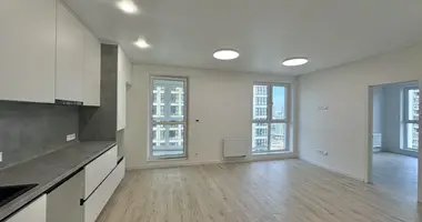 Apartamento 3 habitaciones en Minsk, Bielorrusia