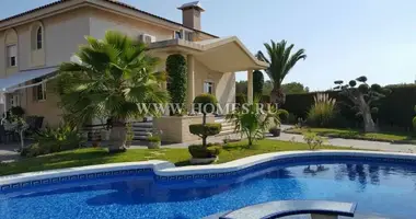 Villa 4 bedrooms with Furnitured, with Air conditioner, with Sea view in Provincia de Alacant/Alicante, Spain