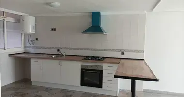 Wohnung 2 Schlafzimmer in Ischewsk, Russland