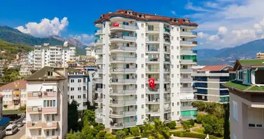 Mieszkanie 3 pokoi w Alanya, Turcja