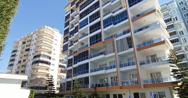 2 bedroom apartment in Mahmutlar, Turkey