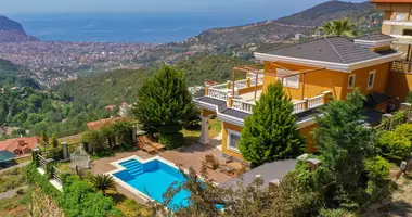 Villa 5 Zimmer mit Balkon, mit Klimaanlage, mit Meerblick in Alanya, Türkei