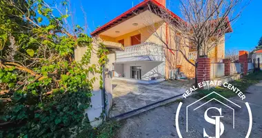 4 bedroom house in Skala Fourkas, Greece