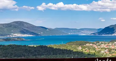 Mieszkanie 2 pokoi w Tivat, Czarnogóra