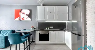 Apartamento 2 habitaciones en Minsk, Bielorrusia