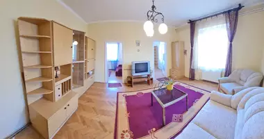 Mieszkanie 3 pokoi w Veszprem, Węgry