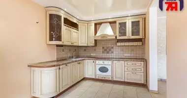 5 room apartment with double glazed windows, with furniture, with metallicheskaya dver in Minsk, Belarus