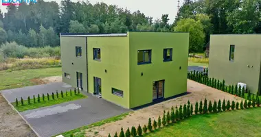 Dom w Wojszwidowo, Litwa