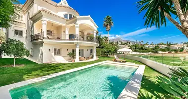 Villa 8 Zimmer mit Balkon, mit Klimaanlage, mit Bergblick in Marbella, Spanien