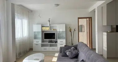 Apartamento 3 habitaciones en Ratisevina, Montenegro