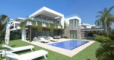 Villa 4 Zimmer mit Terrasse, mit Schwimmbad in Torrevieja, Spanien