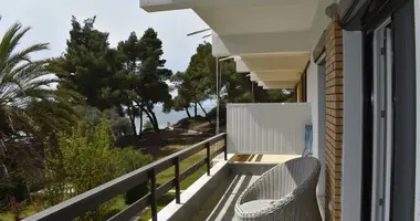 2 bedroom apartment in Metamorfosi, Greece