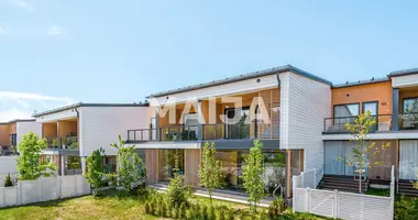 Wohnung 5 zimmer in Verwaltungsgemeinschaft Helsinki, Finnland