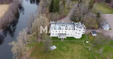 Villa 25 zimmer mit Haushaltsgeräte, mit Zentralheizung, mit Kühlschrank in Kotkan-Haminan seutukunta, Finnland