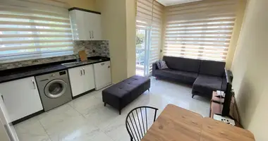 Apartamento 2 habitaciones con jardín, con Kiosko, con Elektrogenerator en Alanya, Turquía