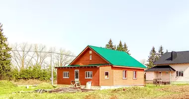 Casa en Smalyavichy, Bielorrusia