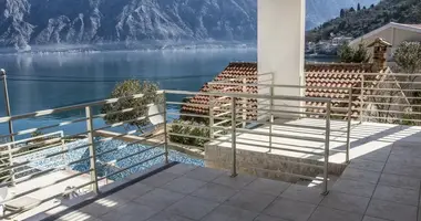 Villa 4 bedrooms with By the sea in Kotor, Montenegro