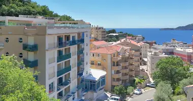 1 bedroom apartment in Przno, Montenegro