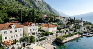 Villa 17 zimmer in Dobrota, Montenegro