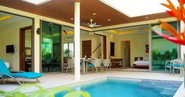 Villa 4 Zimmer mit Balkon, mit Möbliert, mit Klimaanlage in Phuket, Thailand