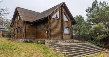 Haus in Jzufouski siel ski Saviet, Weißrussland