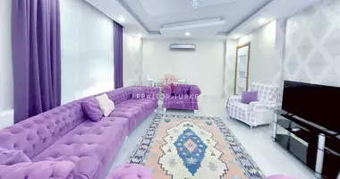 Mieszkanie 4 pokoi z meble, z winda, z klimatyzacja w Muratpasa, Turcja