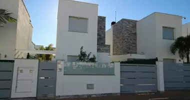 Villa  mit Garten, mit Badezimmer, mit Privatpool in San Javier, Spanien