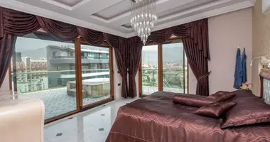 Duplex 5 rooms in Alanya, Turkey