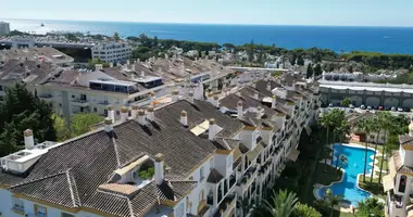 Apartamento 3 habitaciones en Marbella, Španjolska