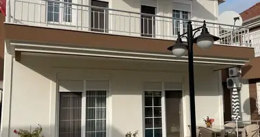 Wohnung 4 Schlafzimmer in Kemer, Türkei