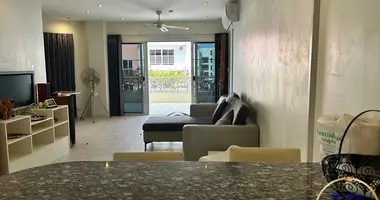 Condo  mit Balkon, mit Aufzug, mit Klimaanlage in Pattaya, Thailand