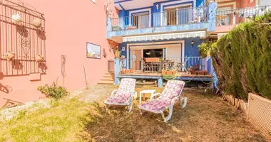 3 bedroom house in Estepona, Spain