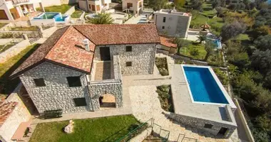 Villa 4 bedrooms in Susanj, Montenegro