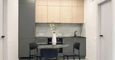 Apartamento 3 habitaciones en Minsk, Bielorrusia