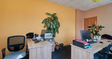 Oficina 74 m² en Minsk, Bielorrusia